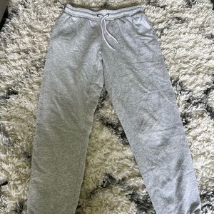 Womens Old Navy grey sweatpants size small